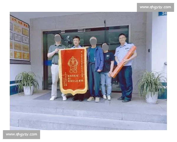 北京民警获奥特曼锦旗:当 “光之守护者” 照进现实 北京民警获奥特曼锦旗:当 “光之守护者” 照进现实